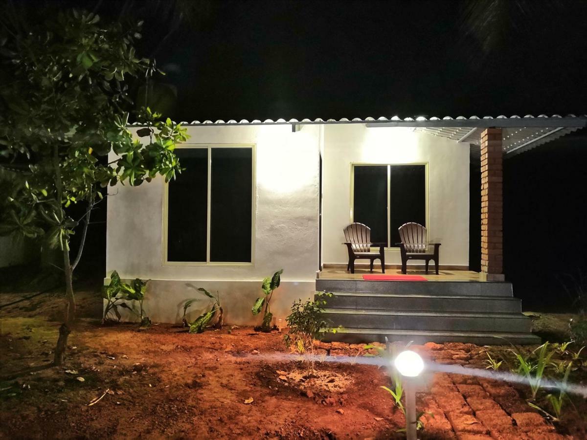 Vishraanti Beach Stay Kumta ภายนอก รูปภาพ