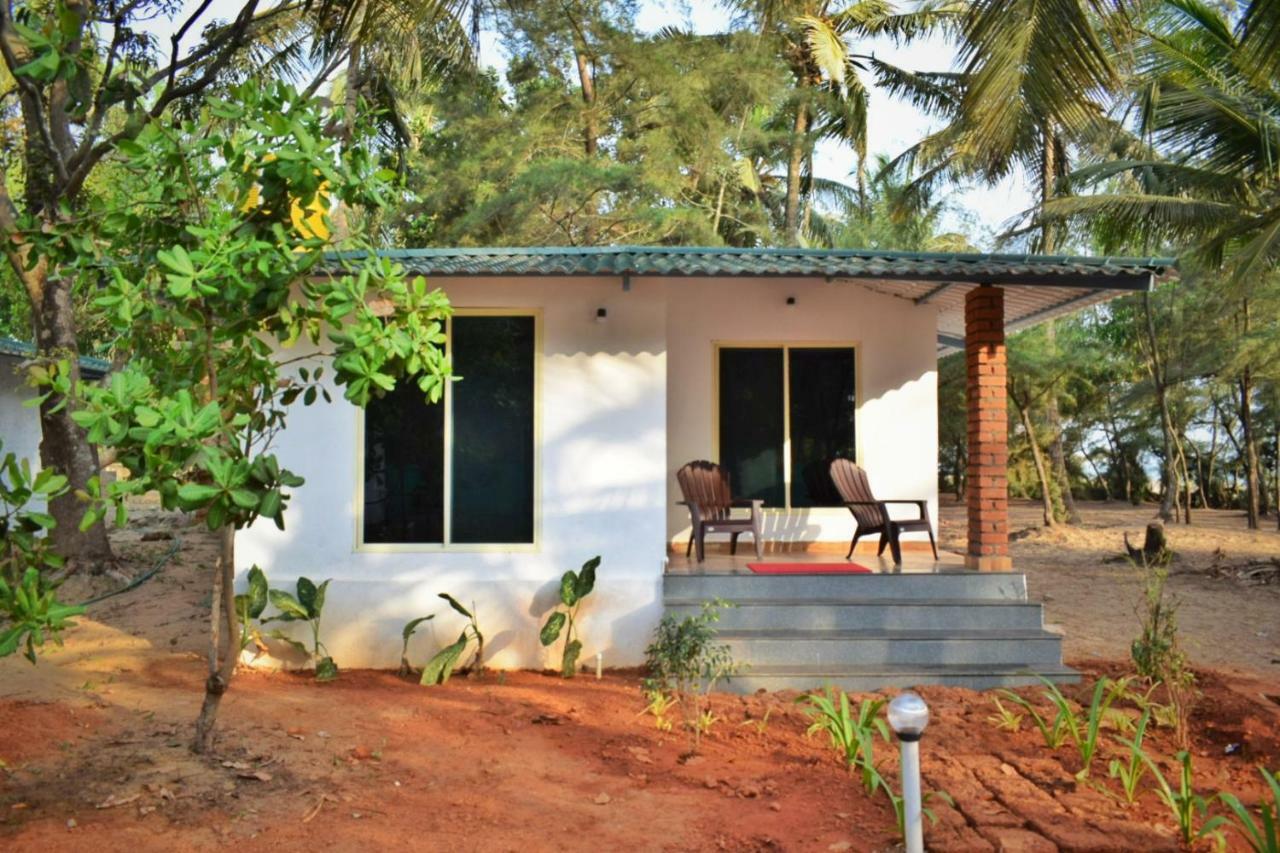 Vishraanti Beach Stay Kumta ภายนอก รูปภาพ